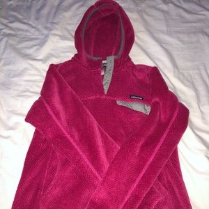 Pink Patagonia sweat shirt